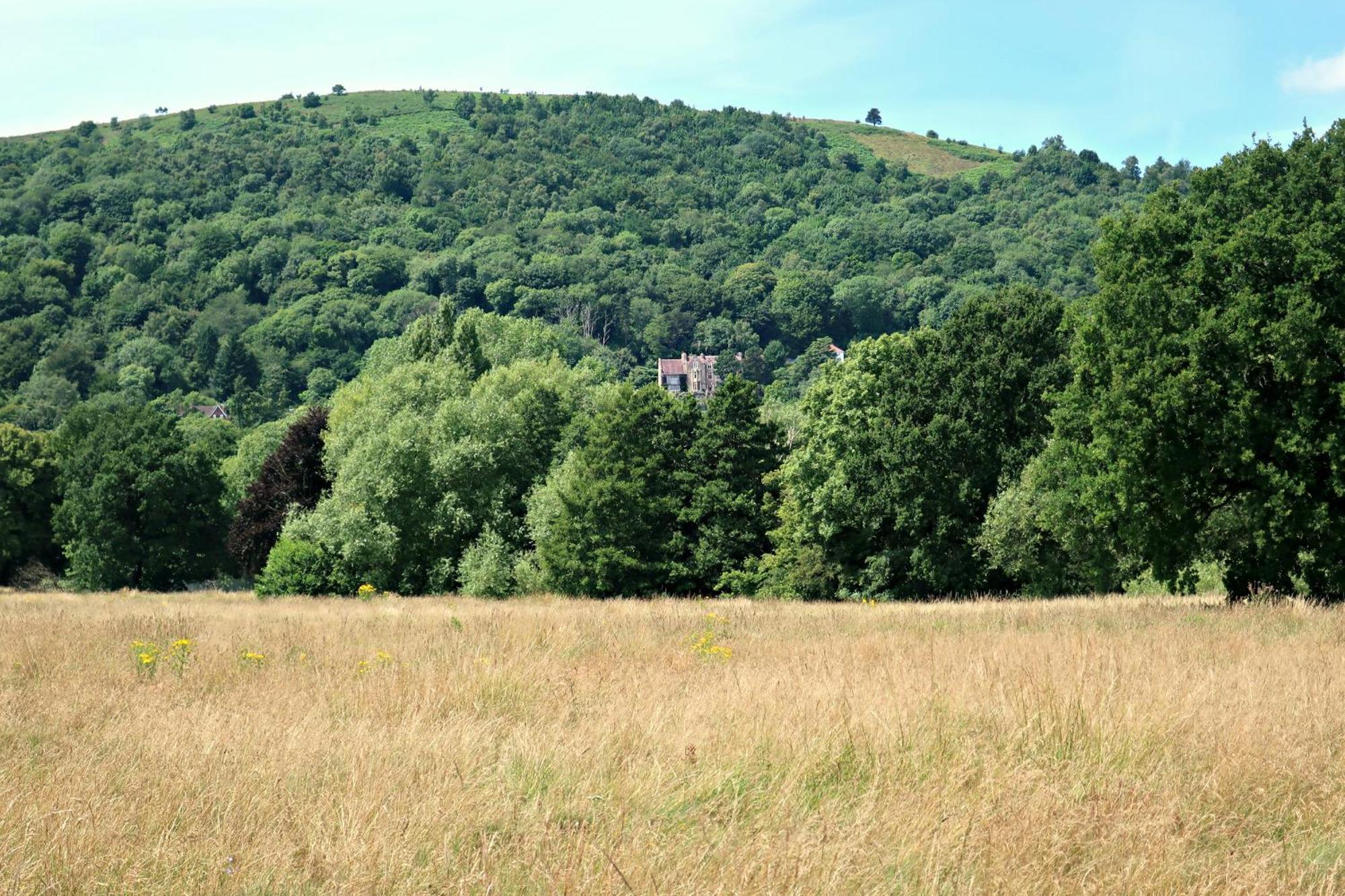 Apartmán Haslington House Malvern Wells Exteriér fotografie